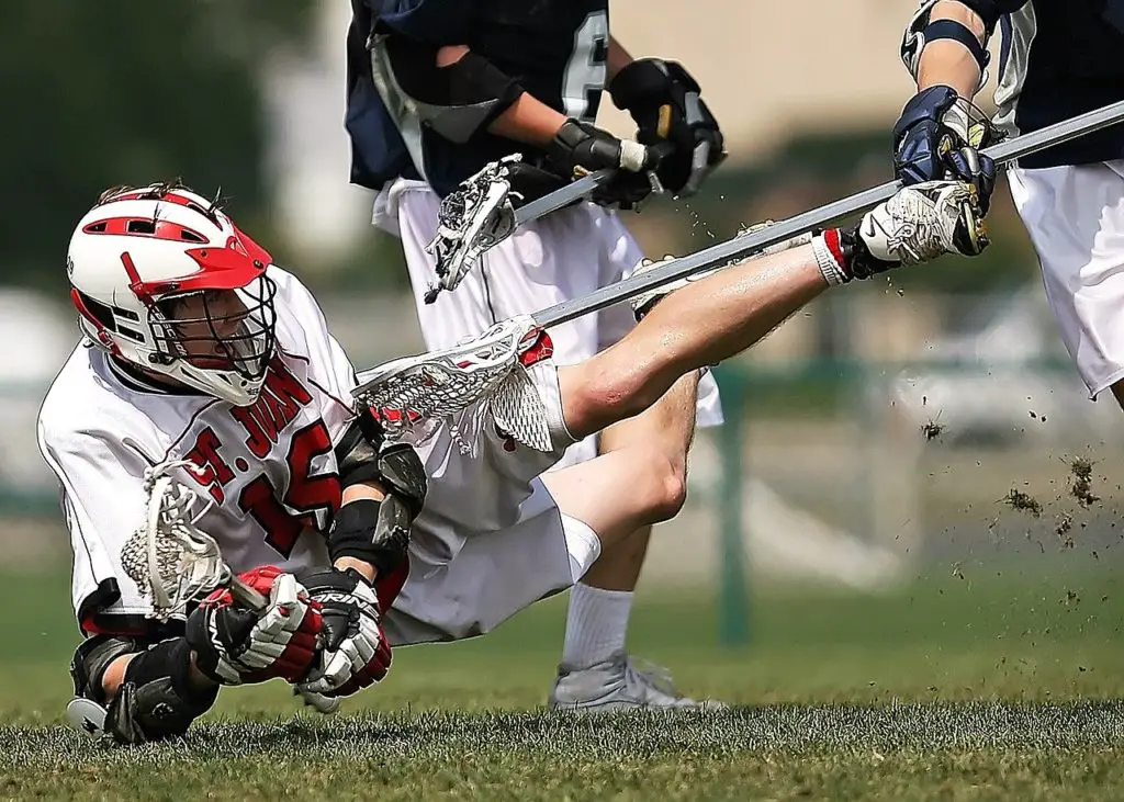 What Kind of Cleats for Lacrosse? (4 Best Types) Love At First Fit