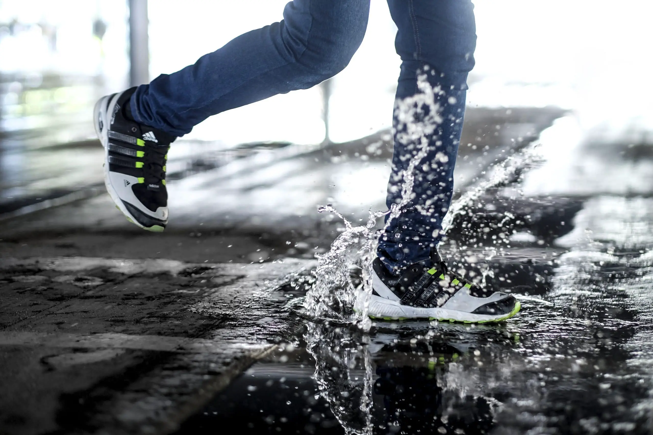 Waterproof water resistant repellent shoes