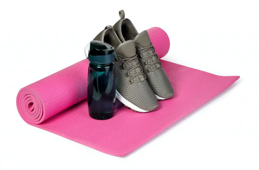 Can You Wear Shoes in Yoga? Love At First Fit