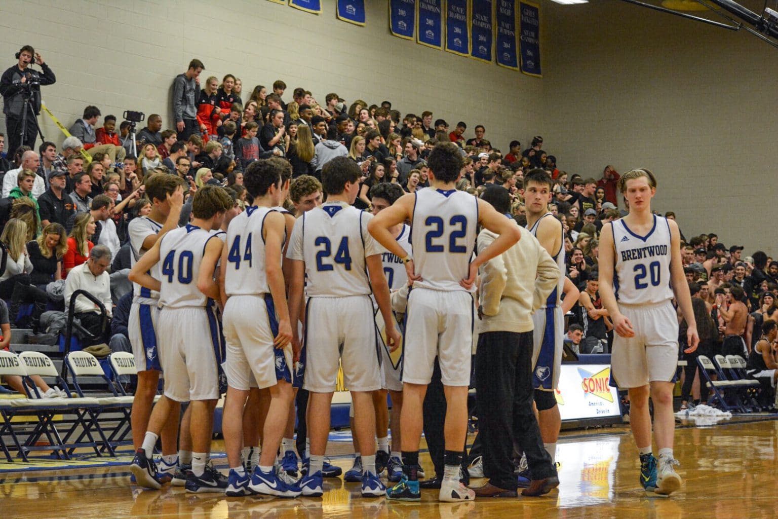 coolest youth basketball shoes